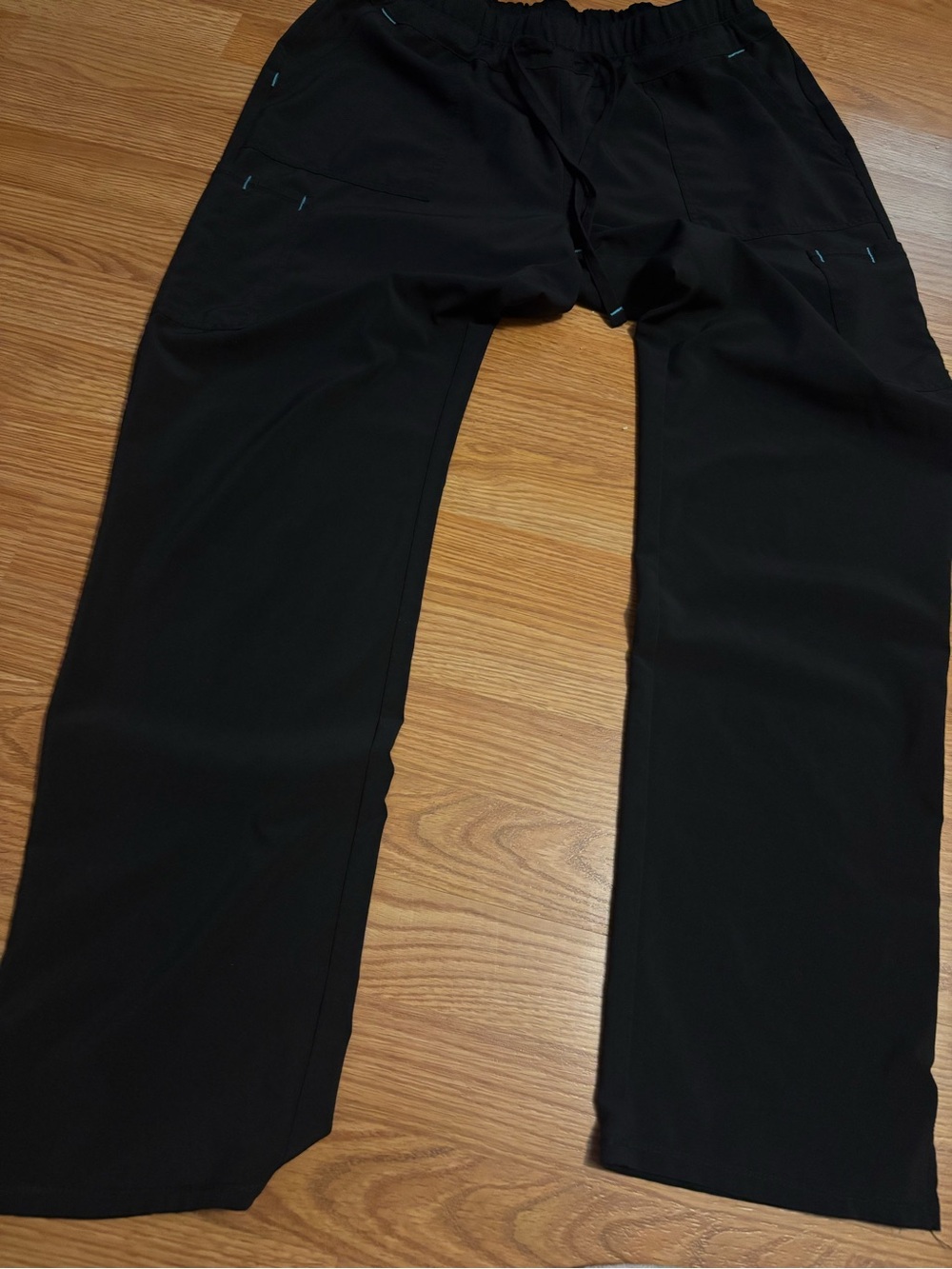 Star scrub pants size medium Black